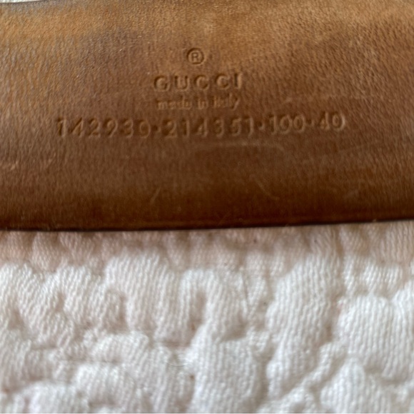 Gucci gold tone belt buckle. As Is - Picture 2 of 11